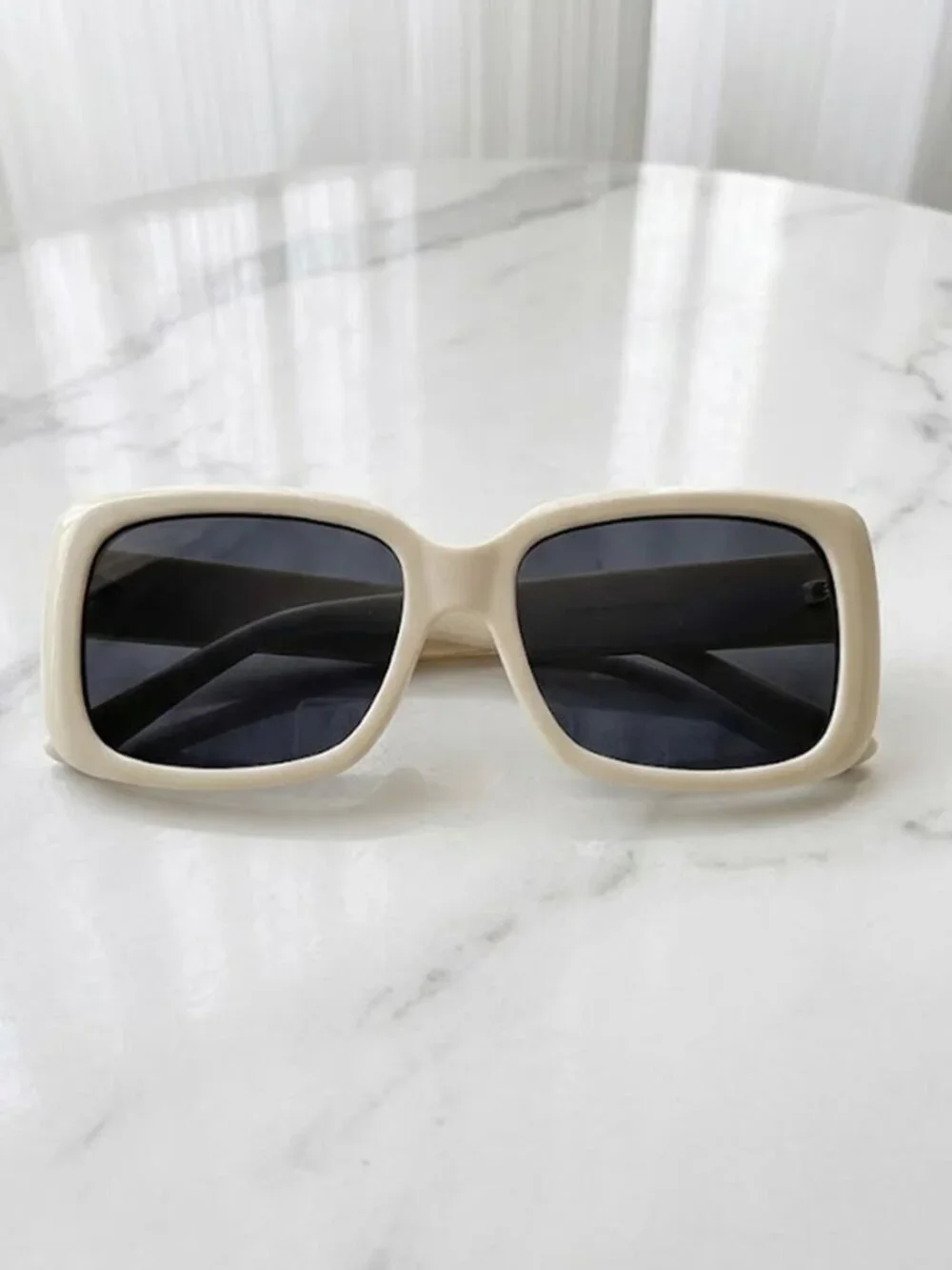 Ladies Square Plastic Sunglasses
